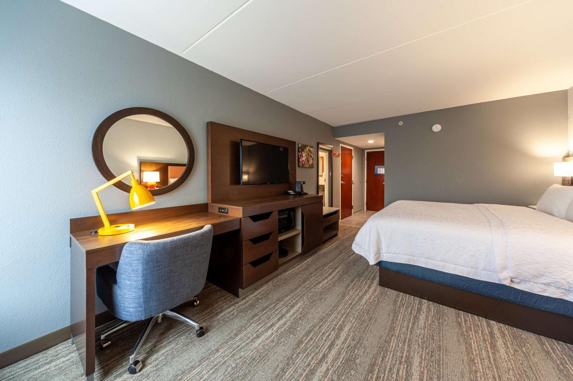 Hampton Inn Winchester Exteriör bild